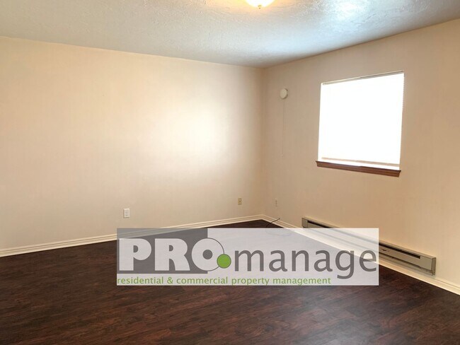 Foto del edificio - 2167-2167 Meppen Dr