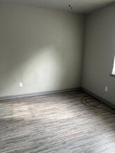 Building Photo - 487 Williams Ave