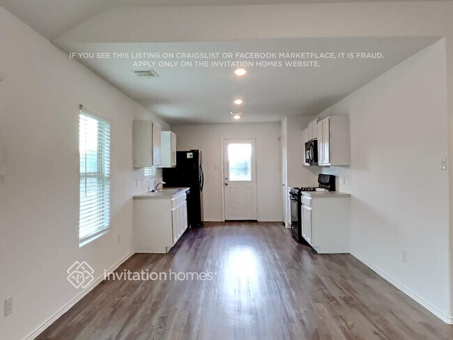 Building Photo - 5924 Rimini Landing Ln