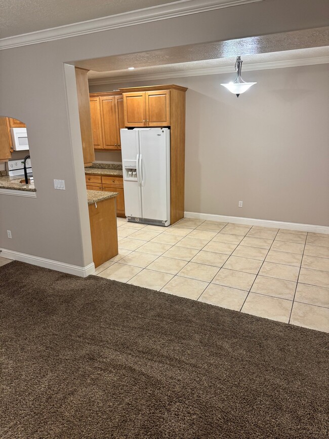 Building Photo - 203 N 1200 W
