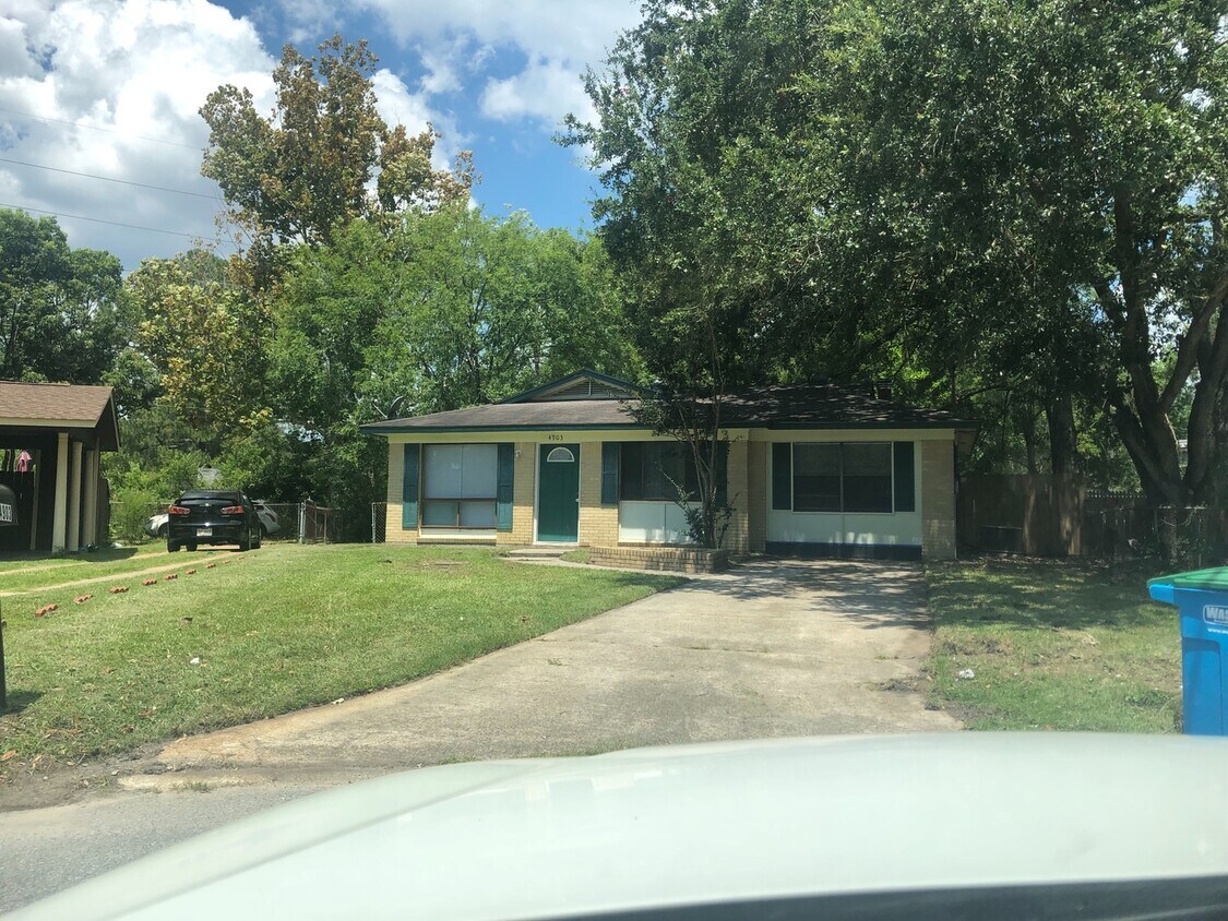 4903 Friar Tuck Ave, Pascagoula, MS 39581 House Rental in Pascagoula