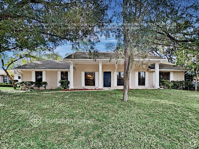 Building Photo - 216 Thistlewood Cir
