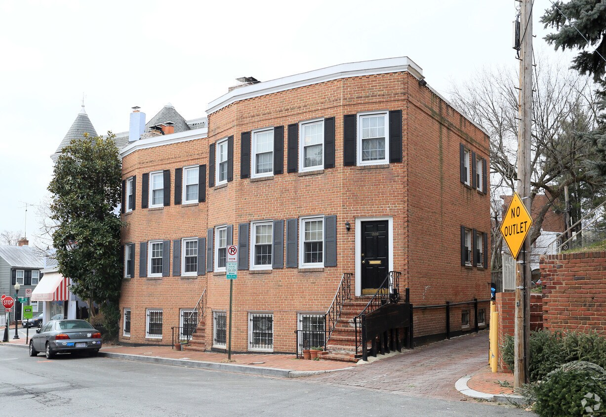 Primary Photo - 1506-1508 27th St NW