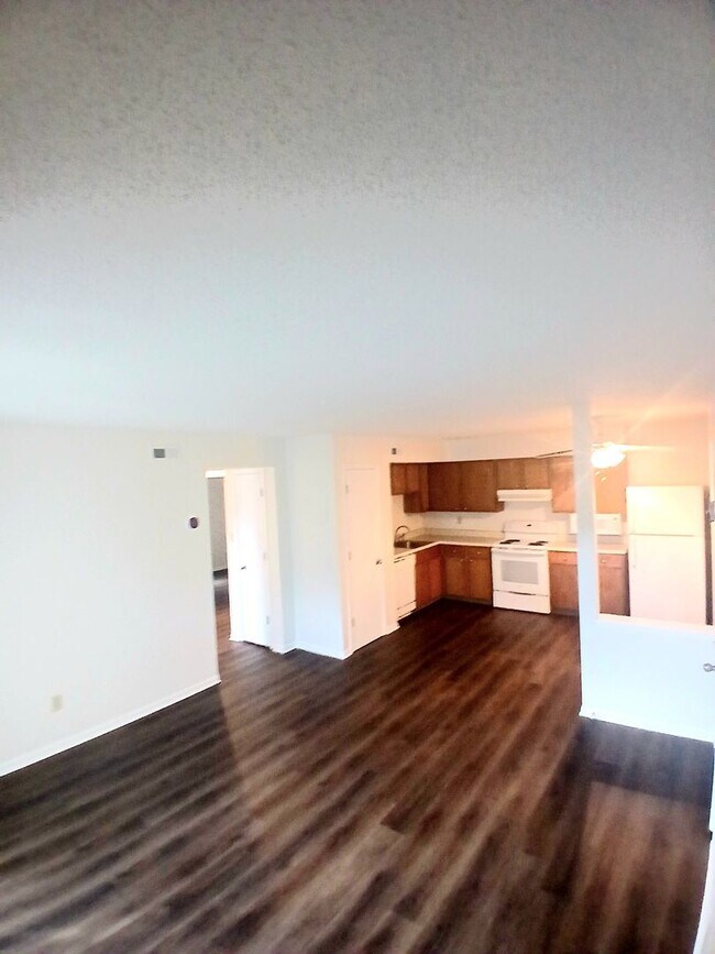 Foto del interior - Heatherbrook Garden