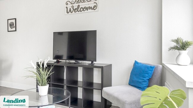 Building Photo - 305 Dr. M.L.K. Jr St S