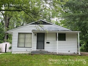 Building Photo - 123 Dundee Cir