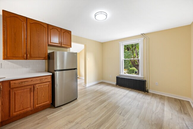 Kitchen - 84 George St