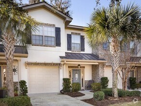 Building Photo - 802 Reserve Ln