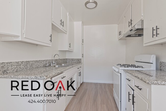 Foto del edificio - 9903 Belmont St