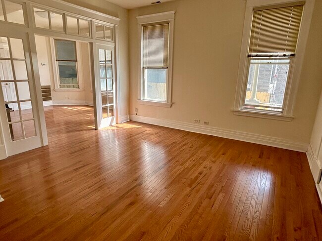 Foto del edificio - 4123 N Ashland Ave