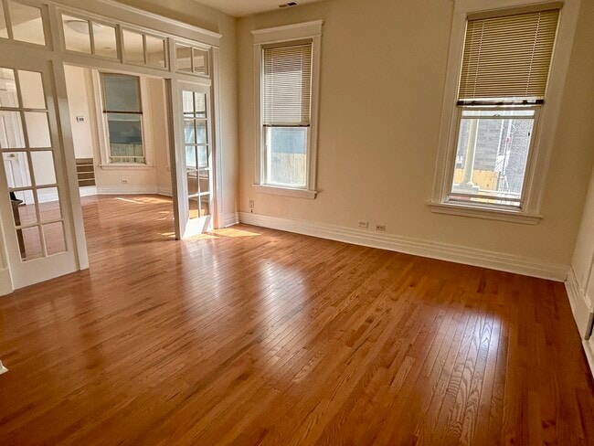 Foto del edificio - 4123 N Ashland Ave
