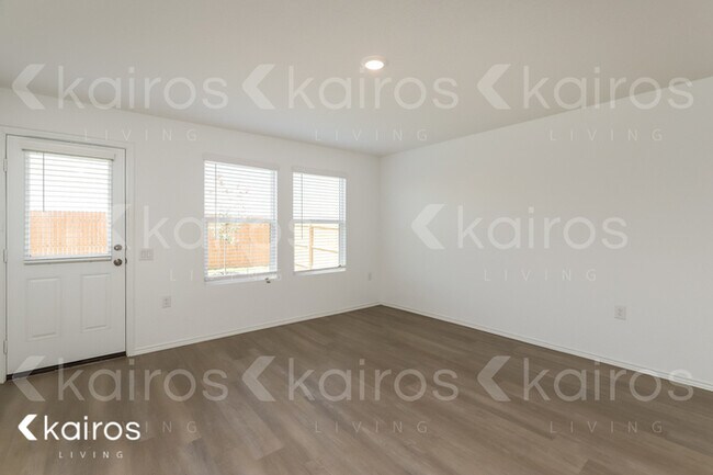 Building Photo - 4542 Emma Way