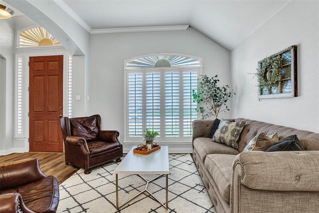 Foto del edificio - 6020 Vineyard Ln