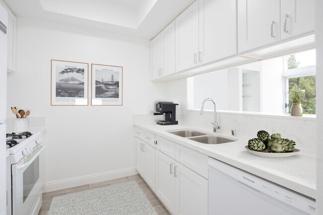 Foto del edificio - Welcome to 1616 Serrano Ave