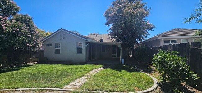 Photo - 5796 Bridgecross Drive House