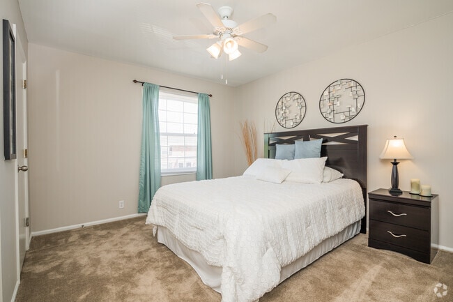 Interior Photo - Warson Village Townhomes