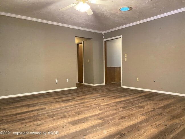 Foto del edificio - 6001 Gainsborough Rd