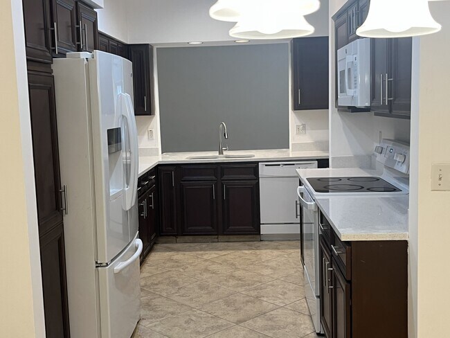 Foto del edificio - 9203 Boca Gardens Cir S