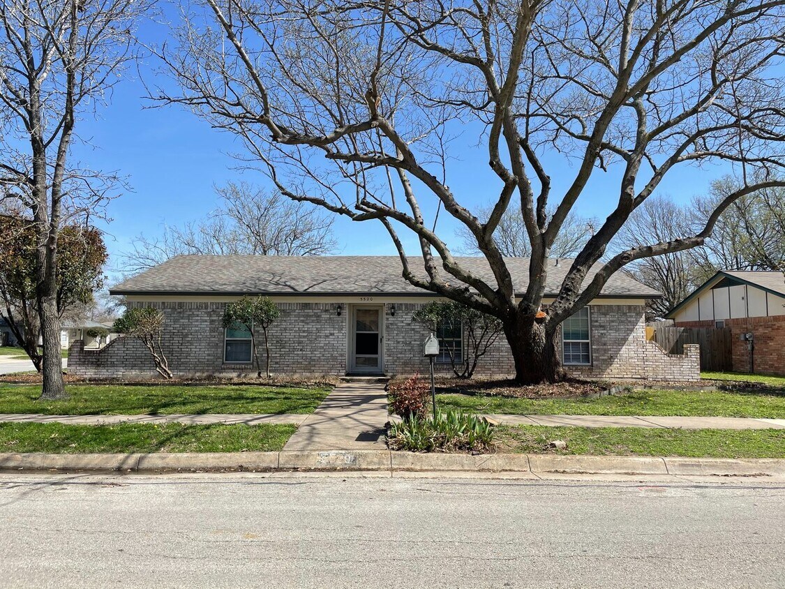 Foto principal - 4/2/2 North Richland HIlls