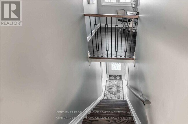 Photo du bâtiment - 1226 Oxford Ave