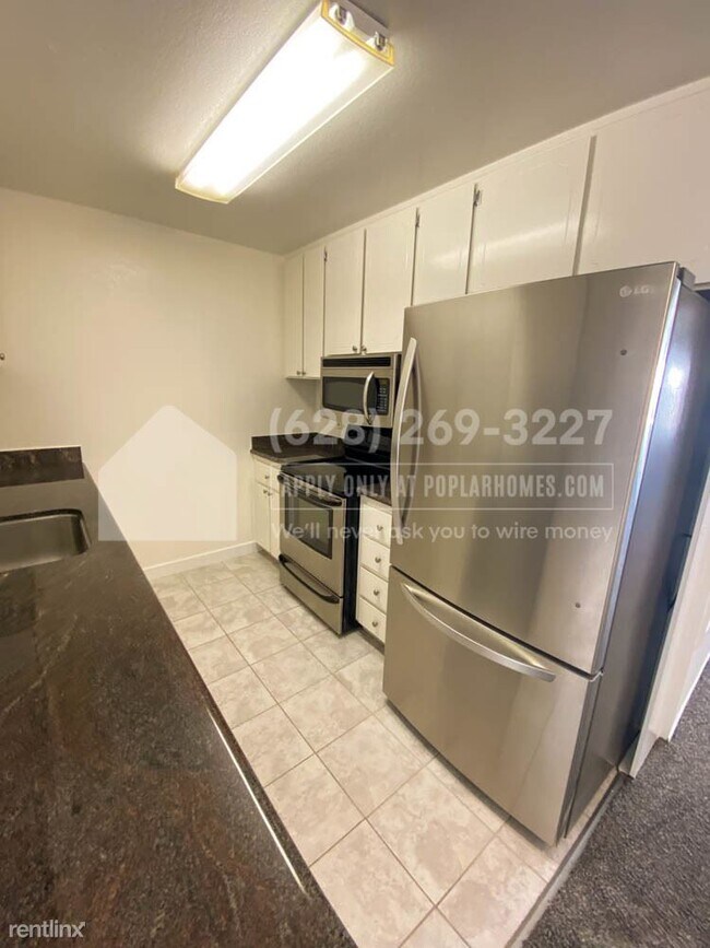 Building Photo - 2 br, 2 bath Condo - 5095 Valley Crest Dri...
