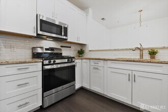 Building Photo - 626 Marion Ln