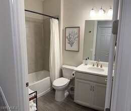 Building Photo - 847 Enbrook Lp
