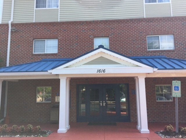 Primary Photo - 1616 Hardy Cash Dr