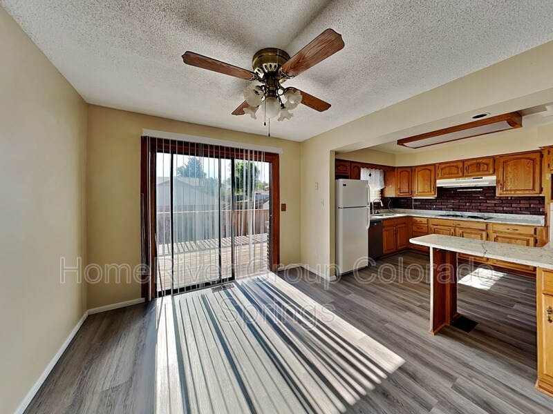 Foto principal - 1051 Hathaway Dr