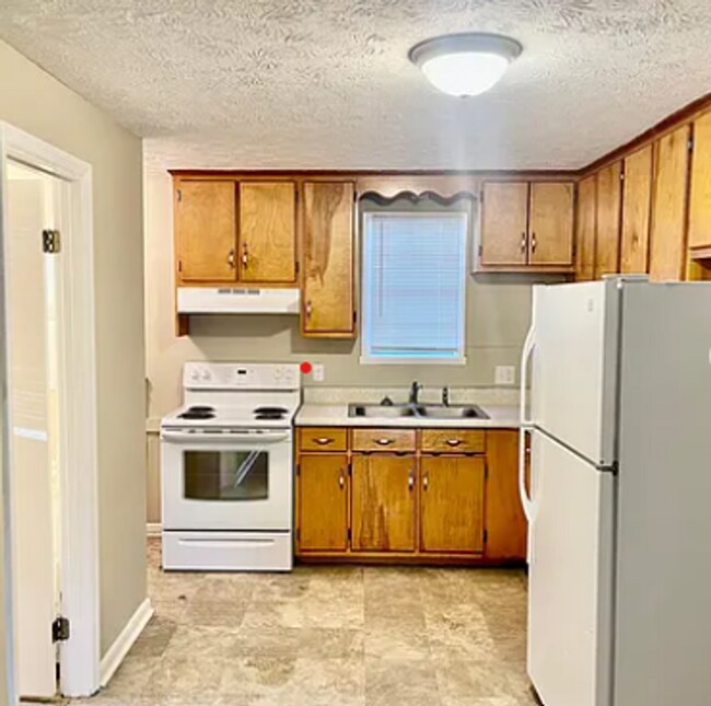 Foto del edificio - 839 Alexandria Rd SW