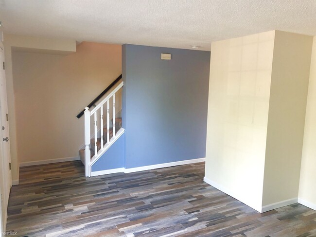 Building Photo - 1705 Jacobs Meadow Dr