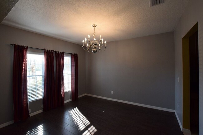 Building Photo - 5 br, 3 bath House - 2134 Osprey Woods Circle