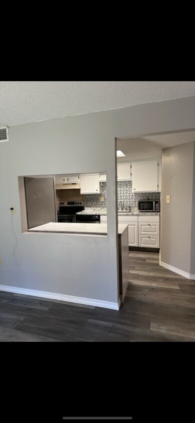 Kitchen - 22291 Westchester Blvd