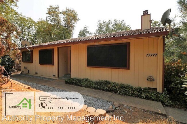 Building Photo - 4 br, 2.5 bath House - 17777 Ranchera