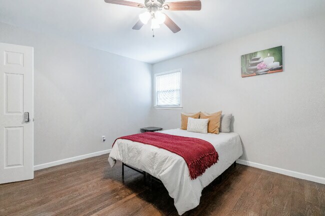 Foto del edificio - 3883 Adamsville Dr SW