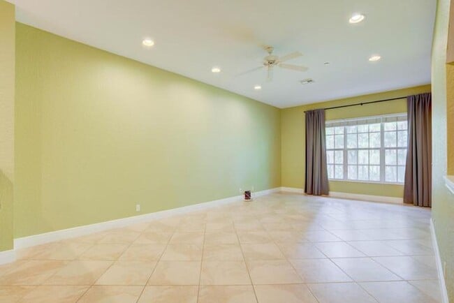 Photo - 5113 Artesa Way W, Palm Beach Gardens, FL 33418 - 6789 House