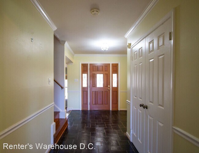 Building Photo - 5 br, 4 bath House - 1116 Walker Rd