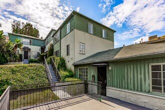 Building Photo - 683 Levering Ave