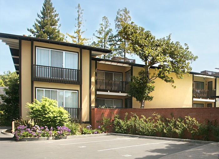 Foto principal - 431 Dinahs Ct