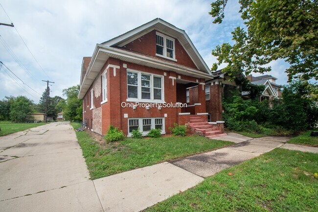 Building Photo - 1176 Fillmore St