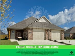 Building Photo - 2002 E Brookview Dr