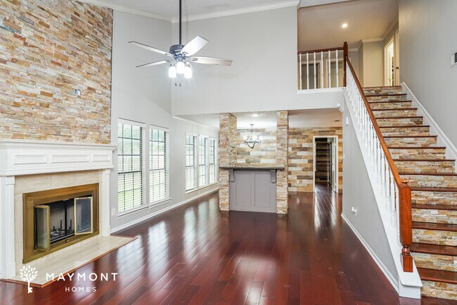 Foto del edificio - Inviting 4-Bedroom Home