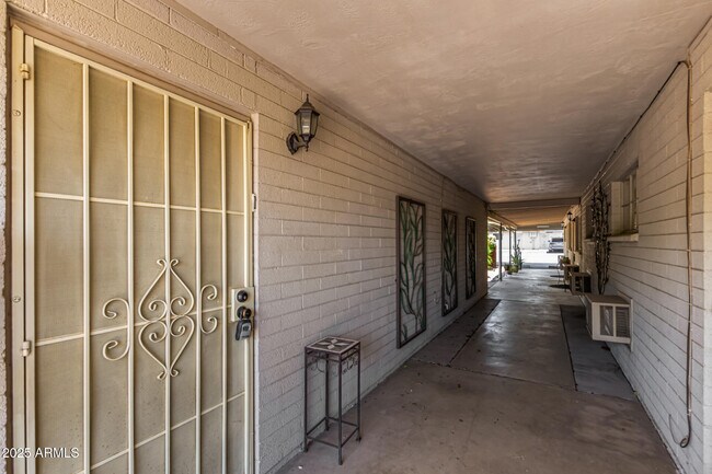 Foto del edificio - 3540 E Montecito Ave