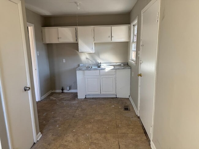 Foto del edificio - 324 15th Ave W