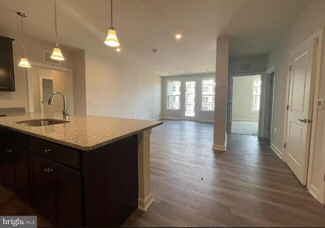 Foto del edificio - 3925 Fair Ridge Dr