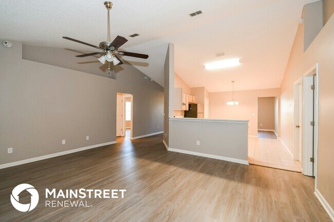 Foto del edificio - 11295 Finchley Ln
