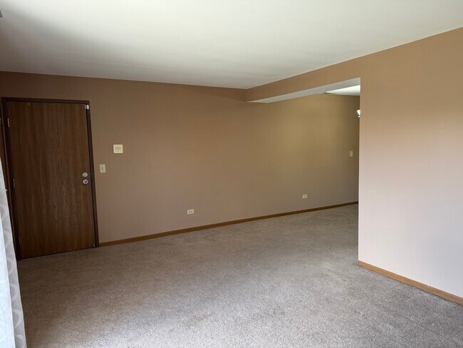 Building Photo - 2238 Abbeywood Dr