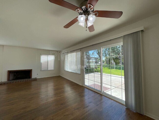 Foto del edificio - 21909 Huron Ln