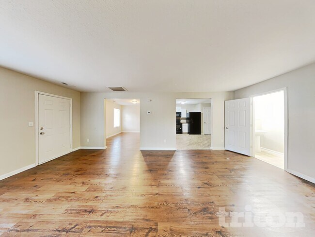 Building Photo - 1810 Long Paw Ln