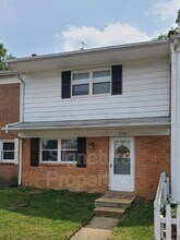 Building Photo - 908 Anvil Rd